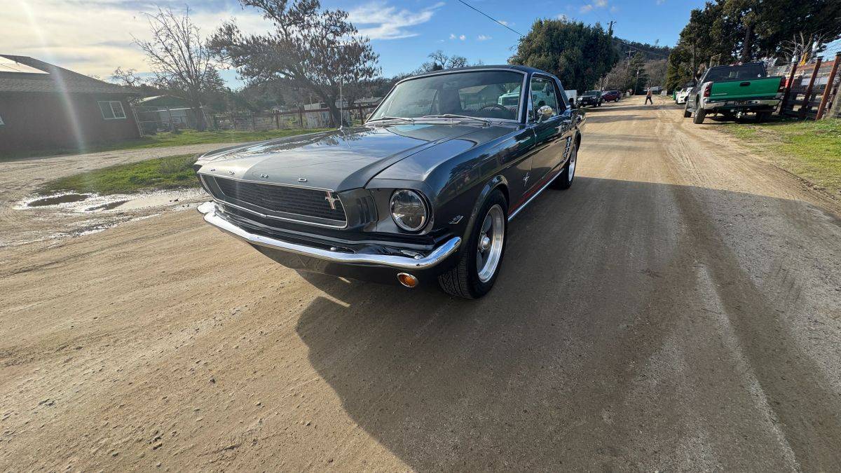 Ford-mustang-1966-11