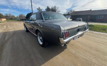 Ford-mustang-1966-17