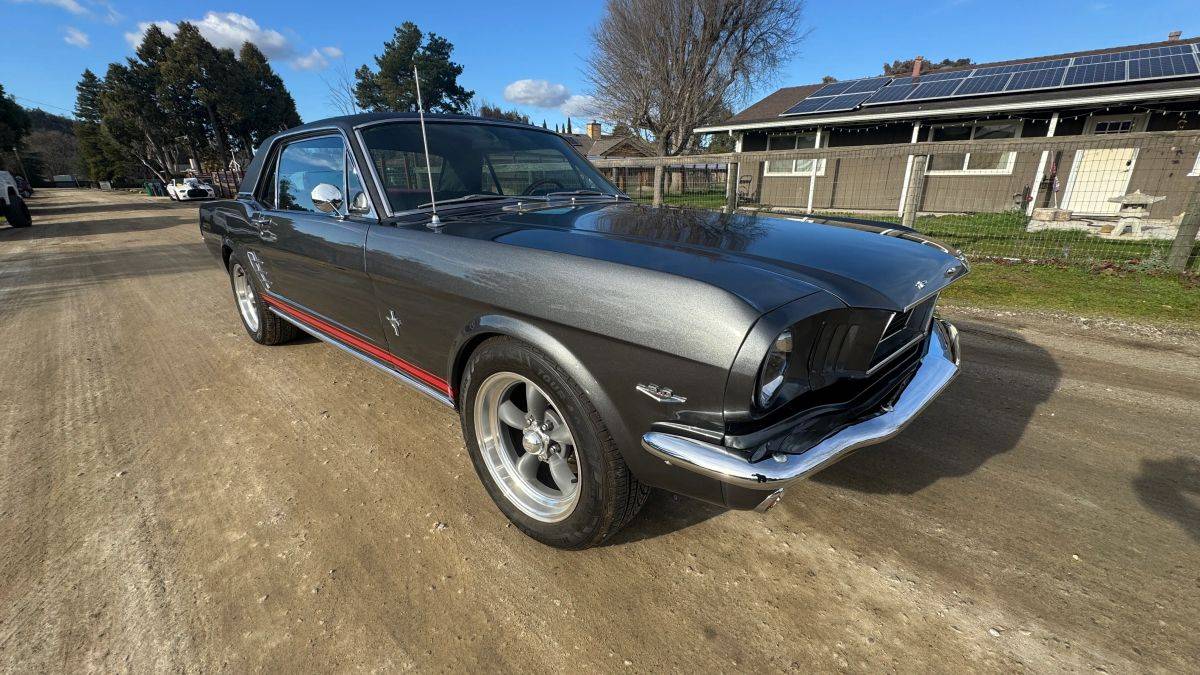 Ford-mustang-1966-22