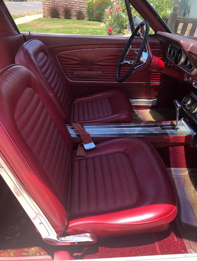 Ford-mustang-1966-3