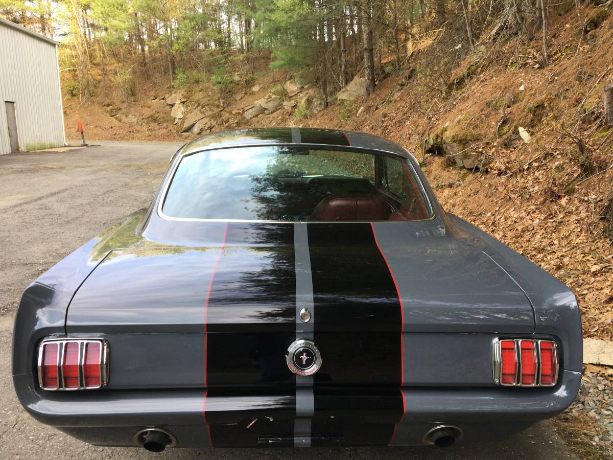 Ford-mustang-1966-3