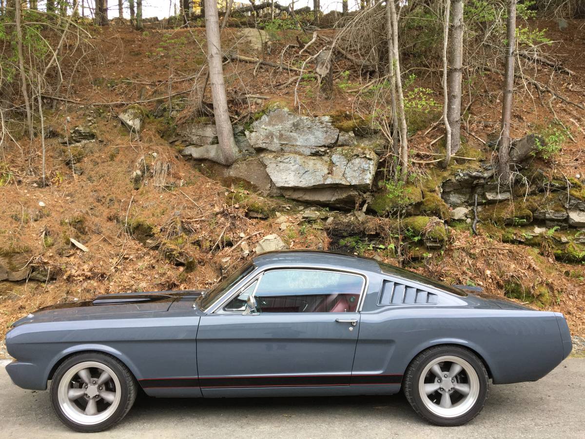 Ford-mustang-1966