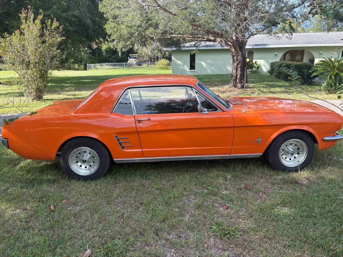 Ford-mustang-1966