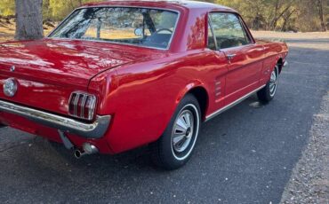 Ford-mustang-1966-5