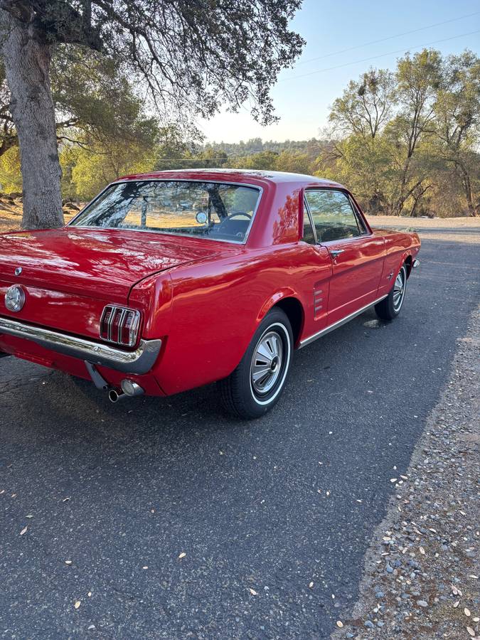 Ford-mustang-1966-5