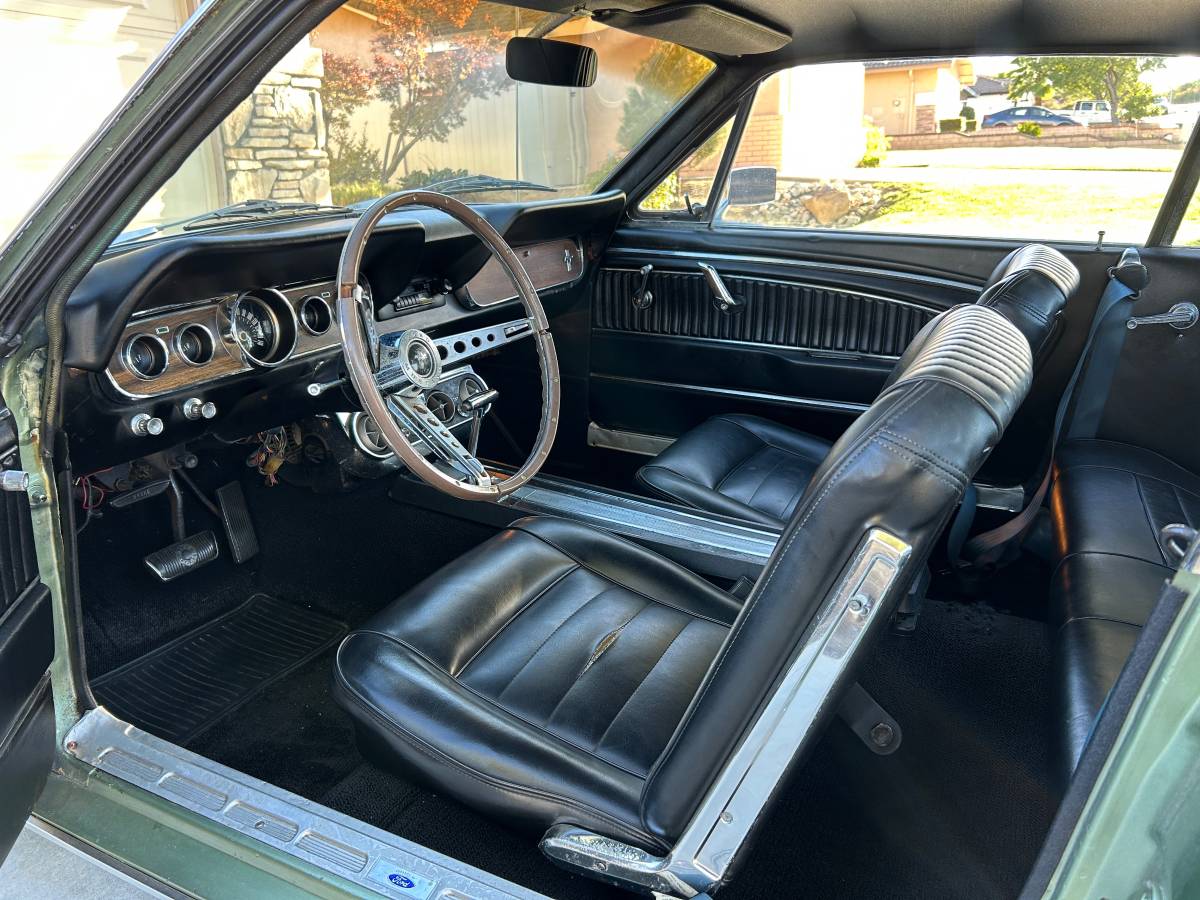 Ford-mustang-1966-6
