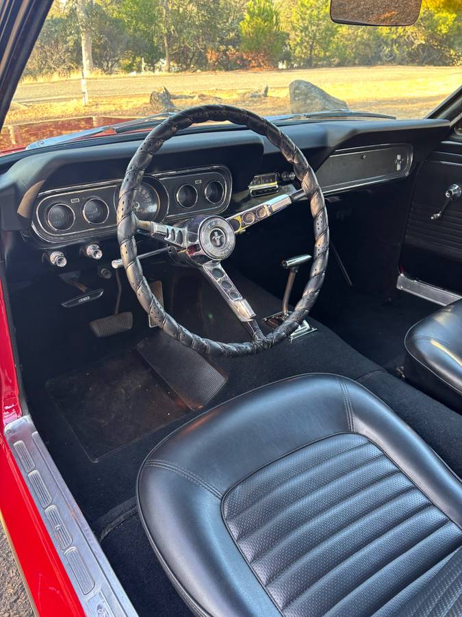 Ford-mustang-1966-9