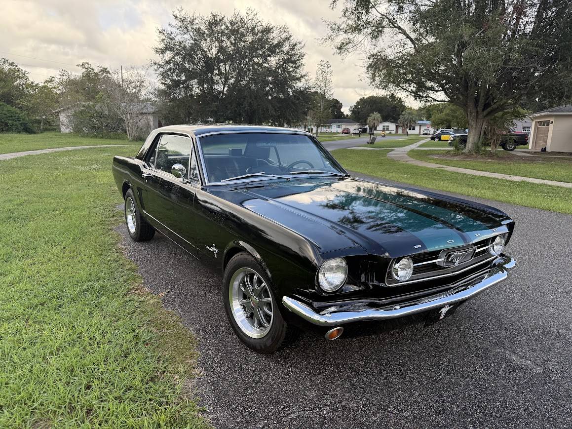 Ford-mustang-1966-black-17