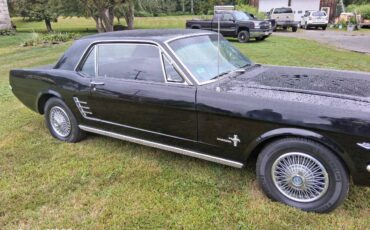 Ford-mustang-1966-black-2