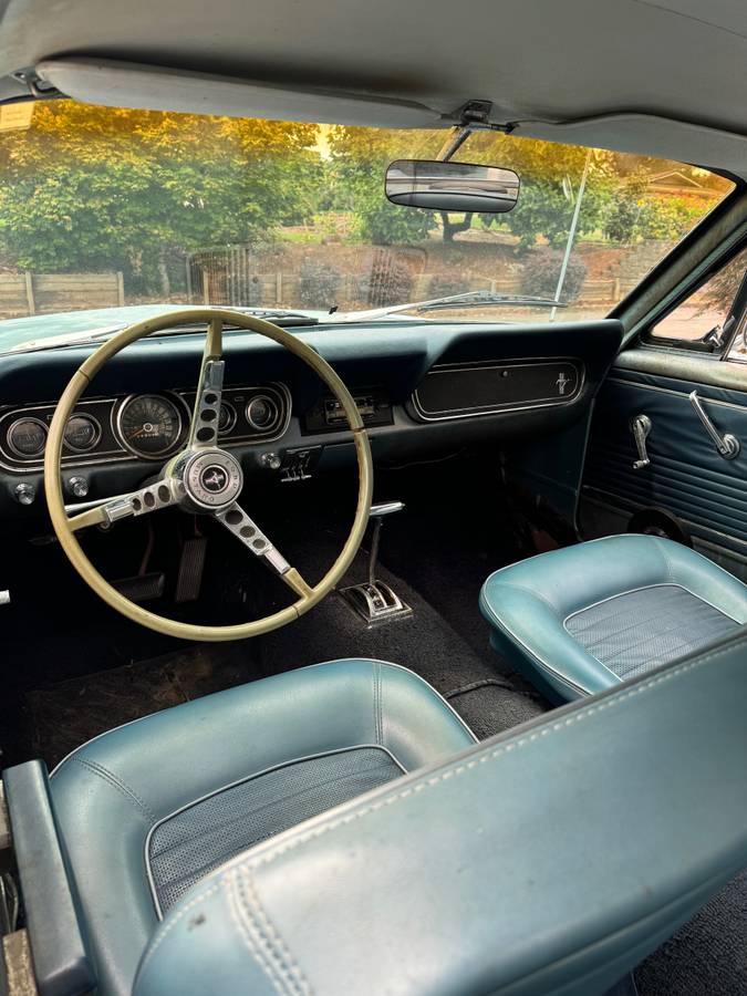 Ford-mustang-1966-blue