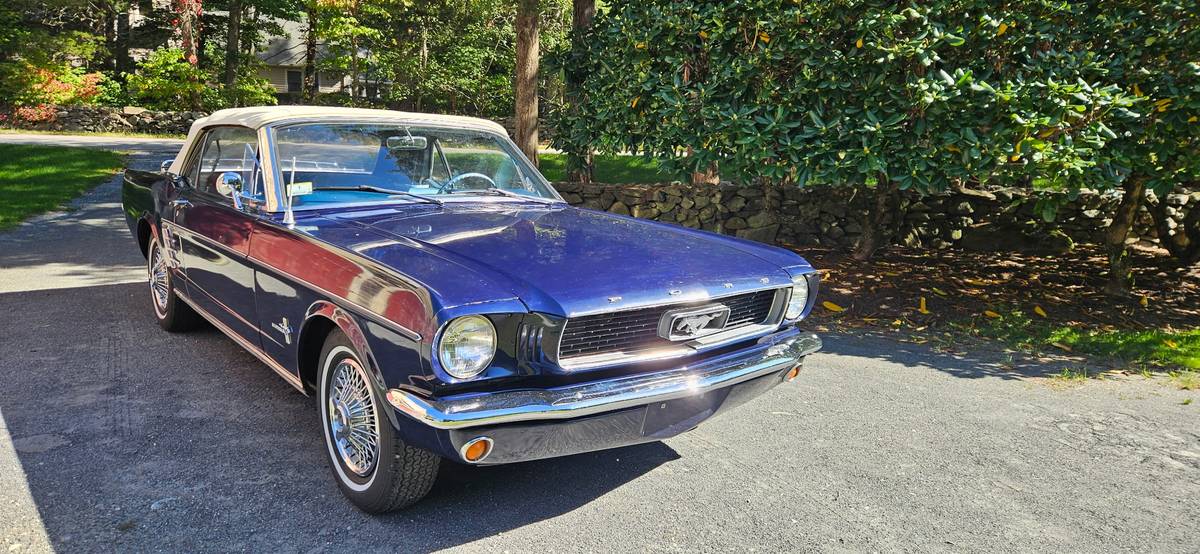 Ford-mustang-1966-blue