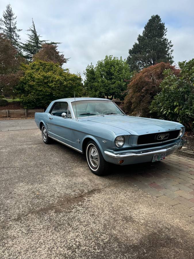 Ford-mustang-1966-blue-3