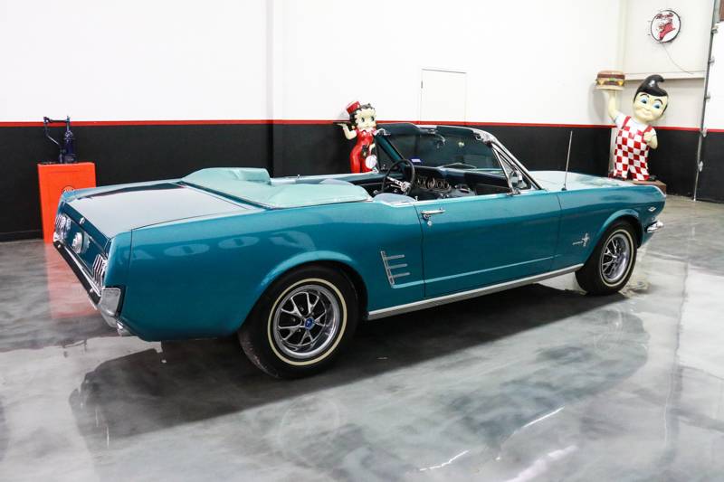 Ford-mustang-1966-custom-1
