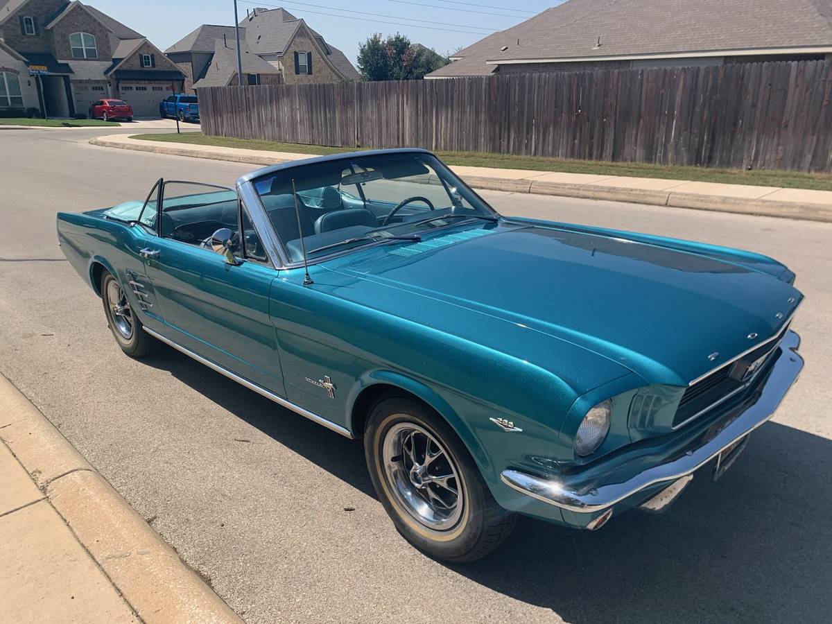 Ford-mustang-1966-custom