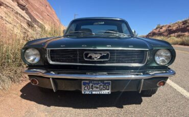Ford-mustang-1966-green-2