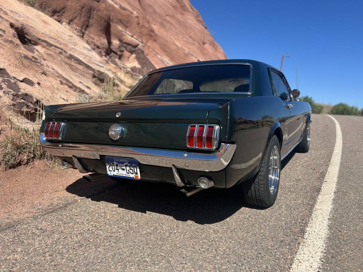 Ford-mustang-1966-green-7
