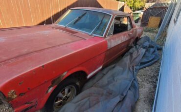 Ford-mustang-1966-red