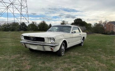 Ford-mustang-1966-white-1