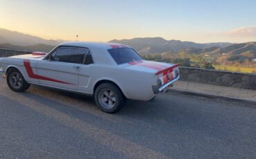 Ford-mustang-1966-white-1