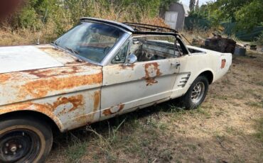 Ford-mustang-1966-white-2