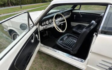Ford-mustang-1966-white-5