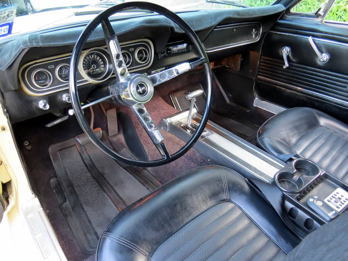 Ford-mustang-1966-yellow-18