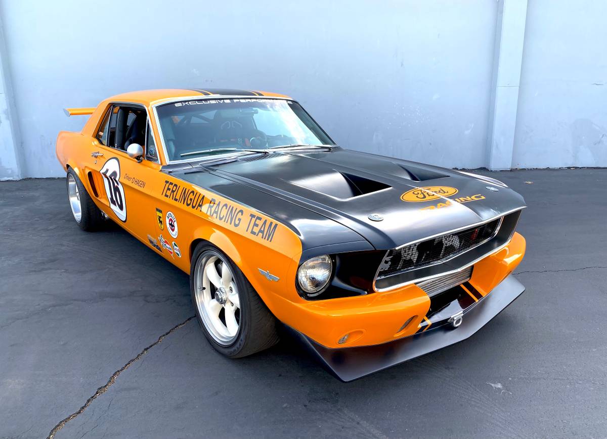 Ford-mustang-1967-orange-15
