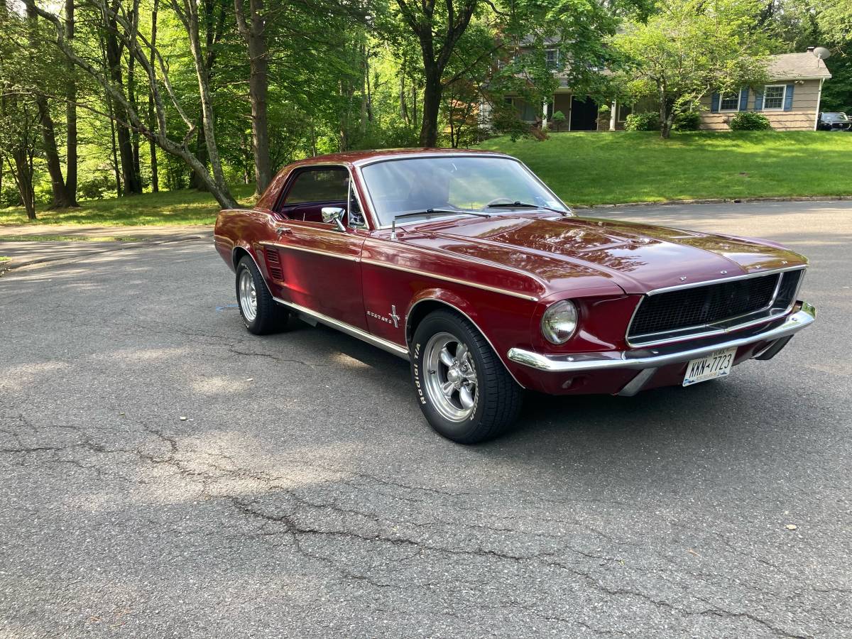 Ford-mustang-1967-red-1