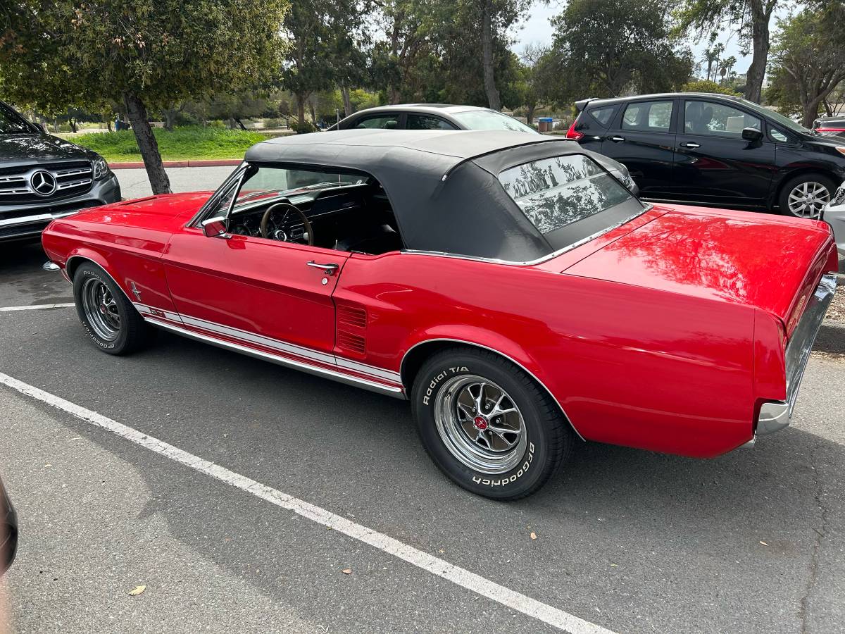 Ford-mustang-1967-red-2