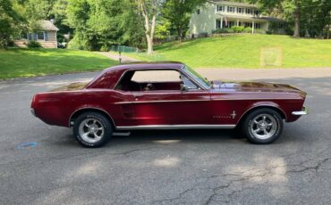 Ford-mustang-1967-red