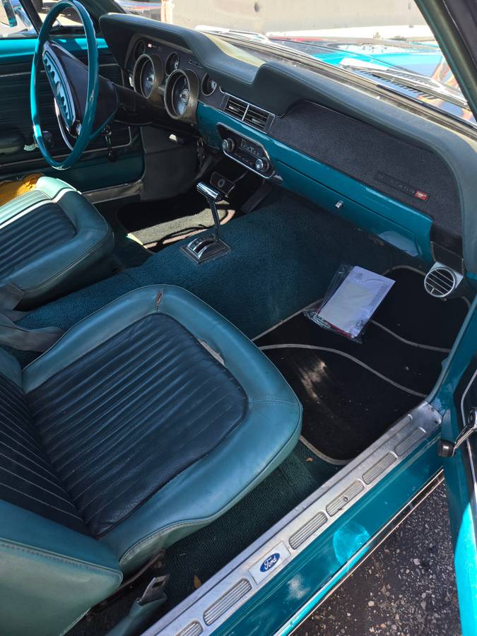 Ford-mustang-1968-custom-13