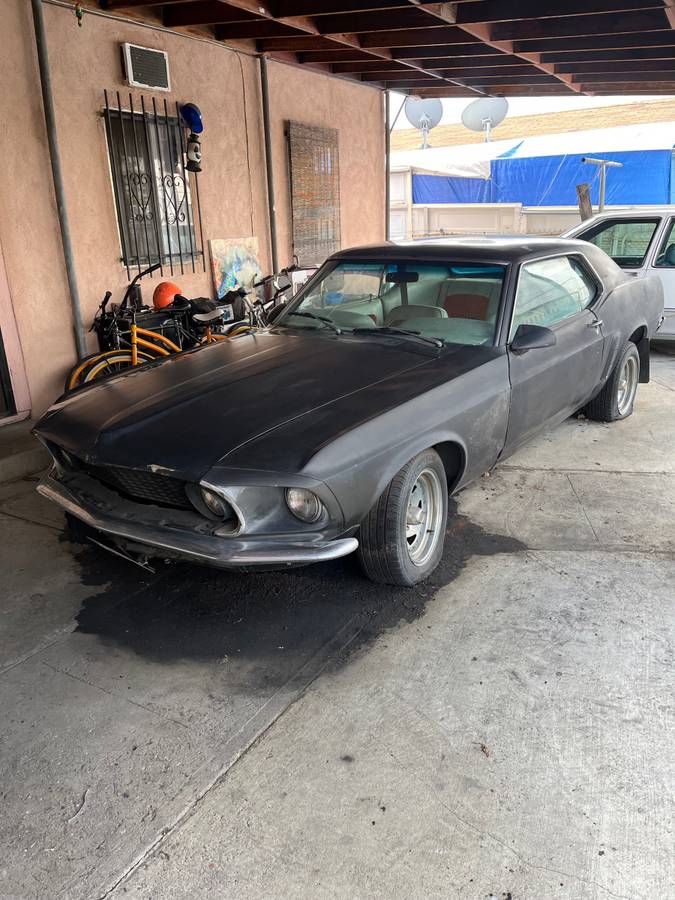Ford-mustang-1969-grey