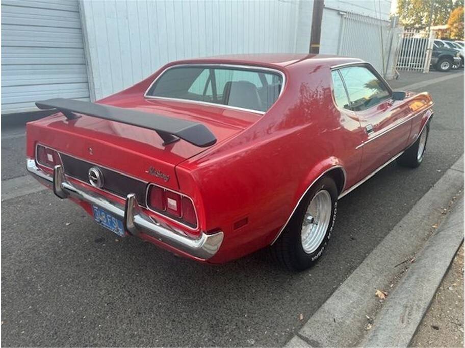 Ford-mustang-1972-23