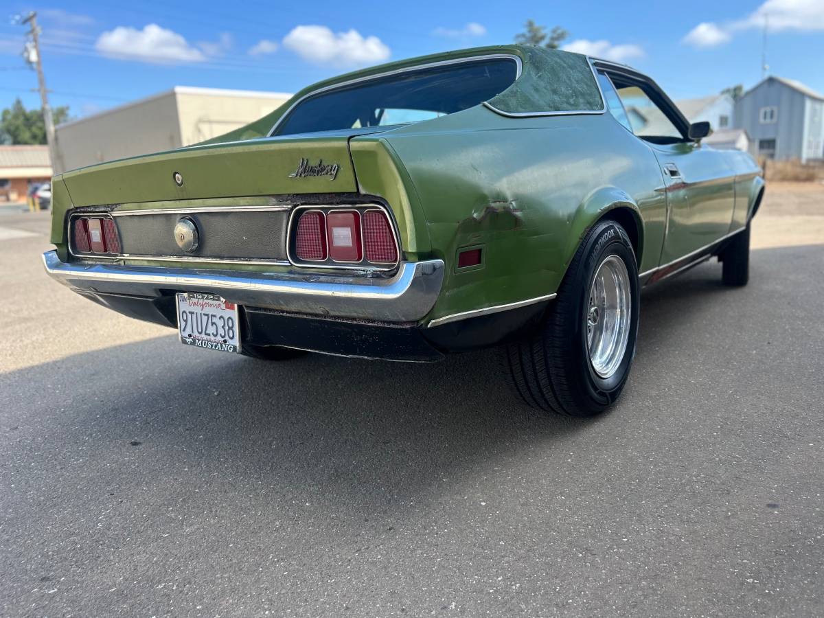 Ford-mustang-1972-green-11
