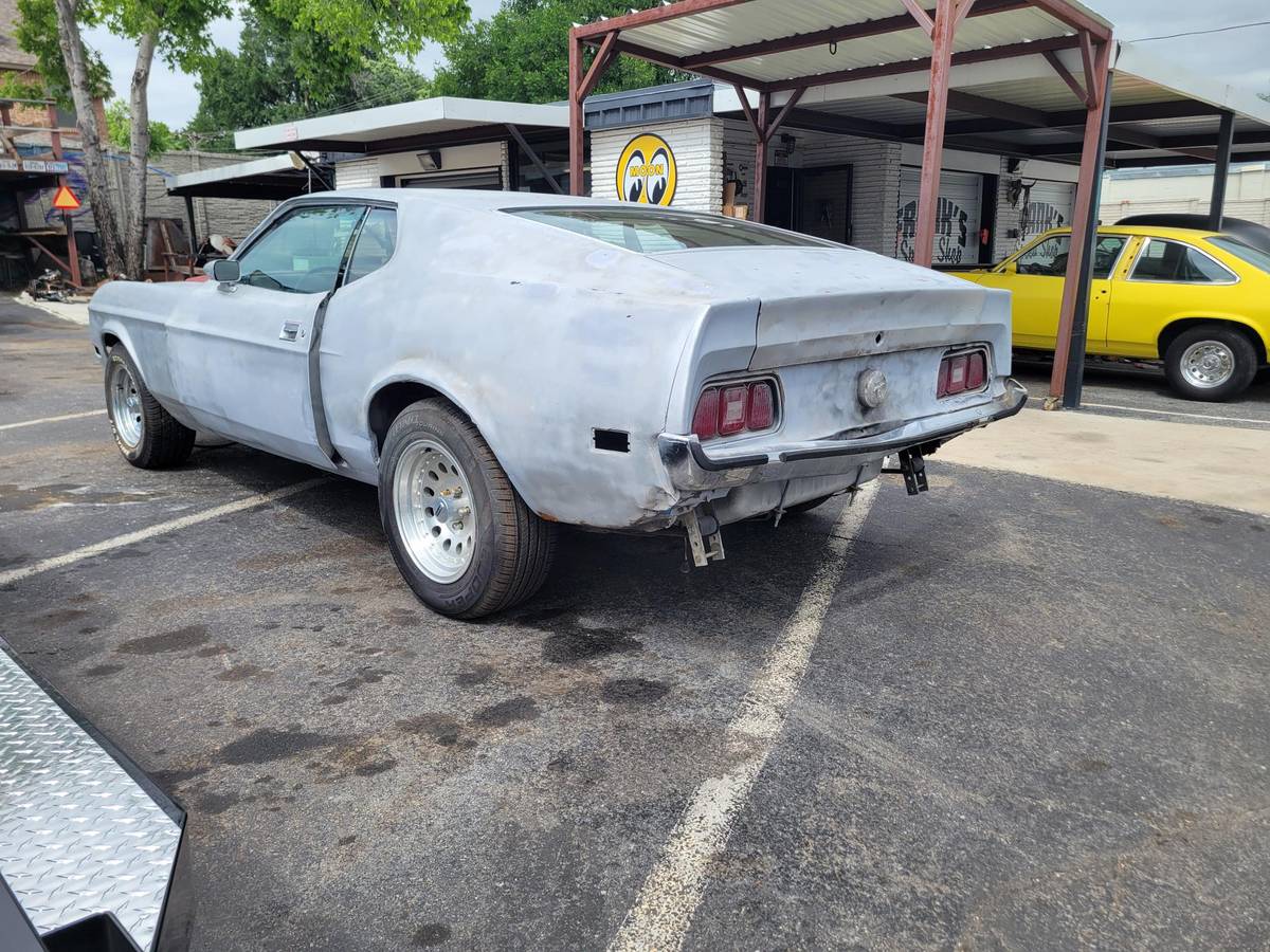 Ford-mustang-1972-silver-9