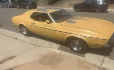 Ford-mustang-1972-yellow-6