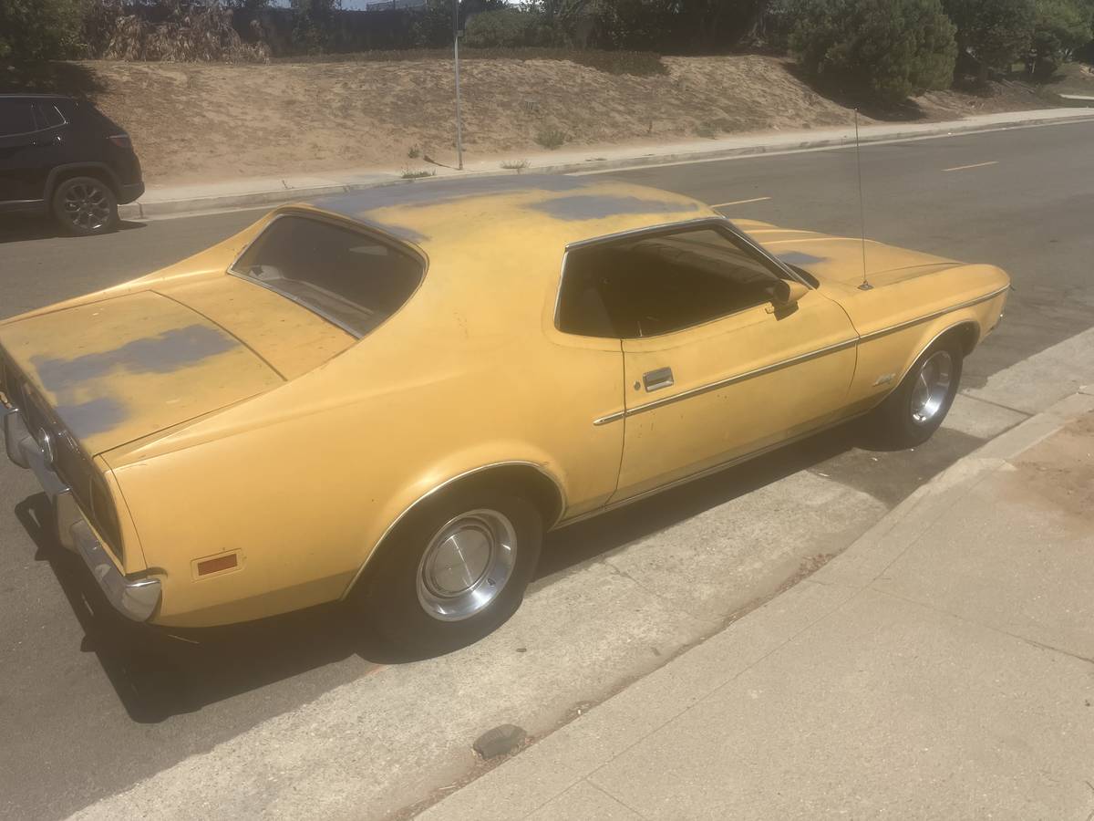 Ford-mustang-1972-yellow-9