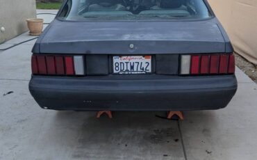 Ford-mustang-1979-3