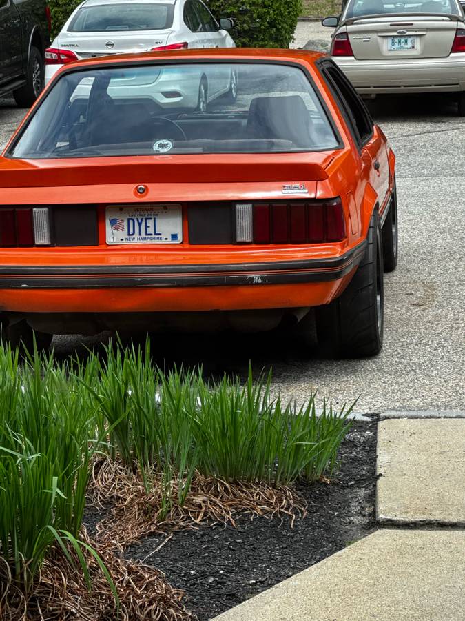 Ford-mustang-1979-orange-29