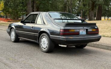 Ford-mustang-1984-black-1