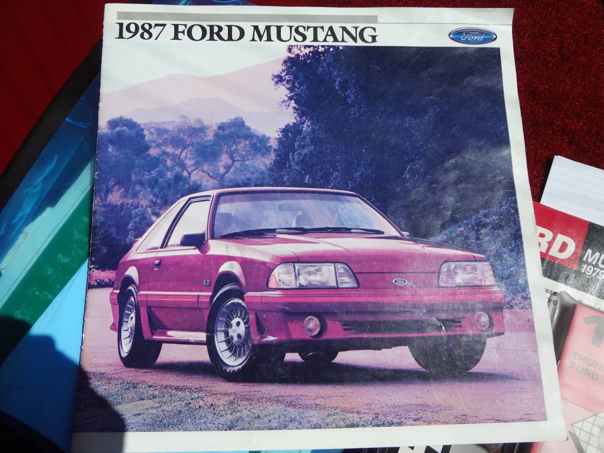 Ford-mustang-1987-red-17