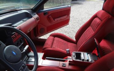 Ford-mustang-1987-red-2