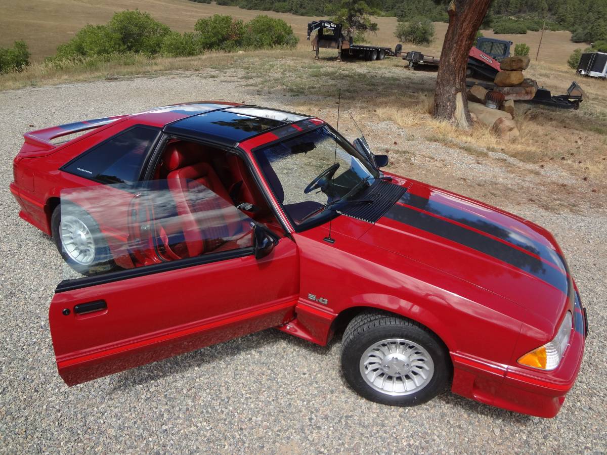 Ford-mustang-1987-red-4