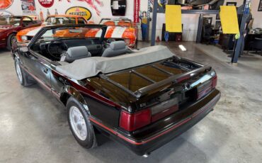 Ford-mustang-1988-black-1