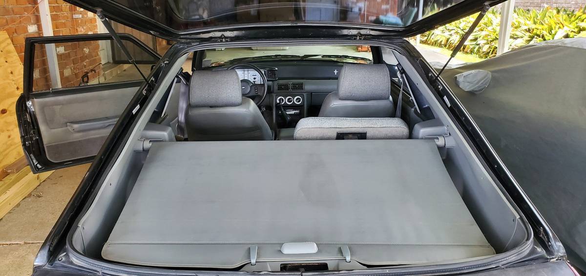 Ford-mustang-1989-14