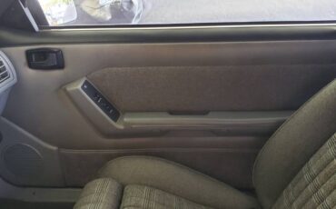 Ford-mustang-1989-17