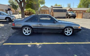 Ford-mustang-1989-3
