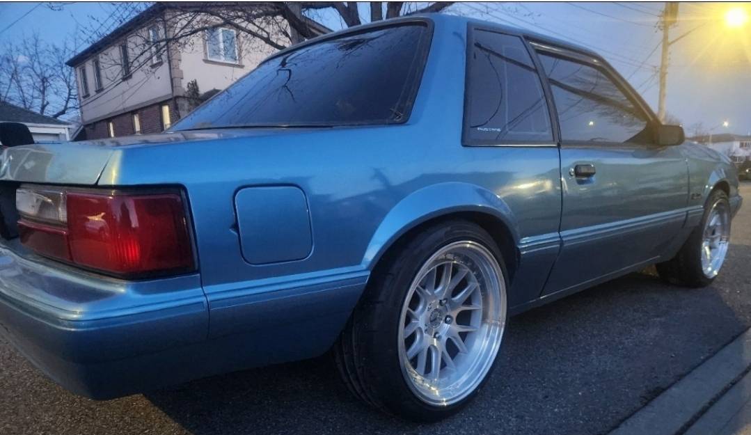 Ford-mustang-1990-1