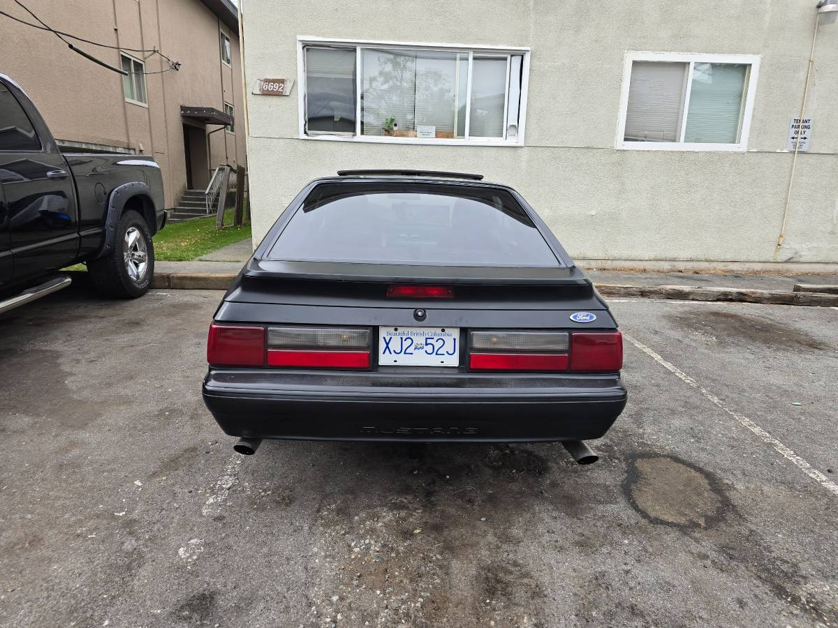 Ford-mustang-1990-black-10