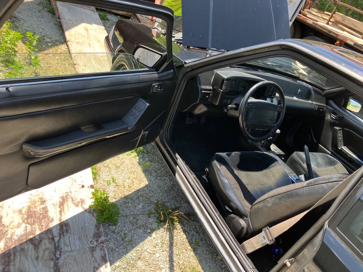Ford-mustang-1990-black-4